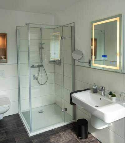 Imagen de la habitación del Hotel Am Dalwigker Tor. Foto 14