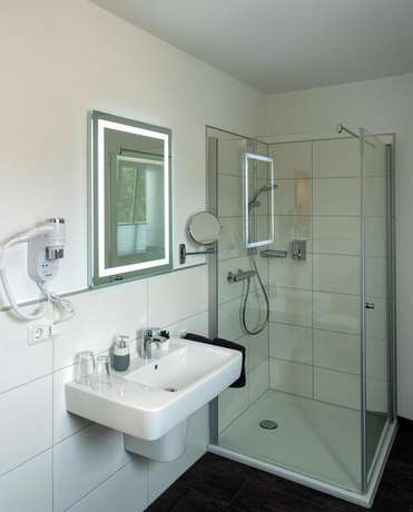 Imagen de la habitación del Hotel Am Dalwigker Tor. Foto 15