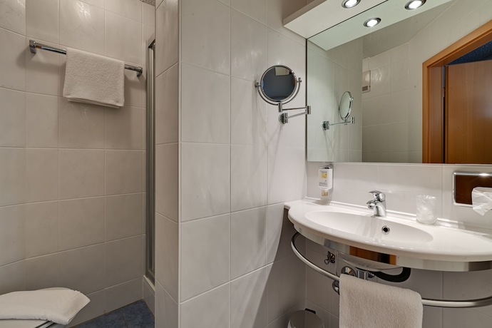 Imagen de la habitación del Hotel Am Feuersee. Foto 15