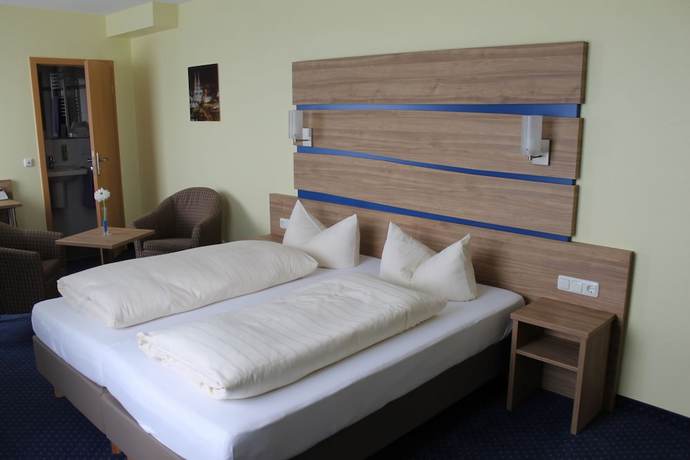 Imagen de la habitación del Hotel Am Freischuetz. Foto 4