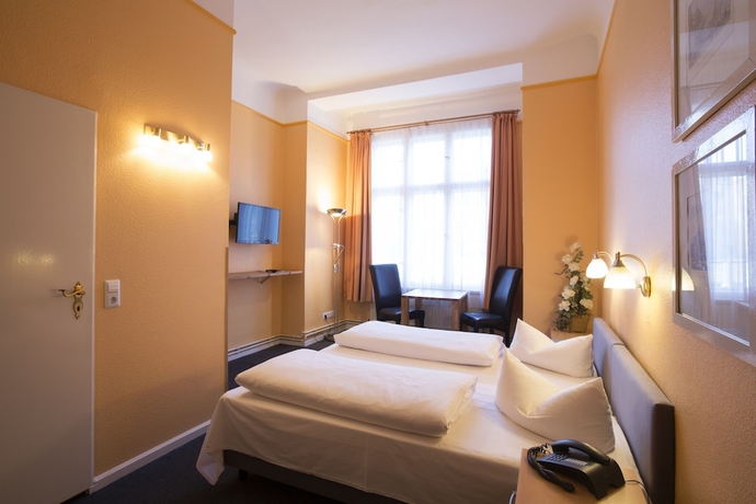 Imagen de la habitación del Hotel Am Hermannplatz. Foto 10
