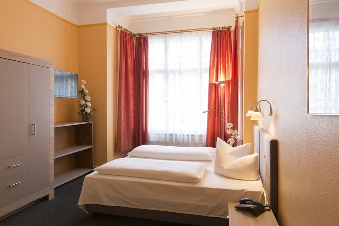Imagen de la habitación del Hotel Am Hermannplatz. Foto 11