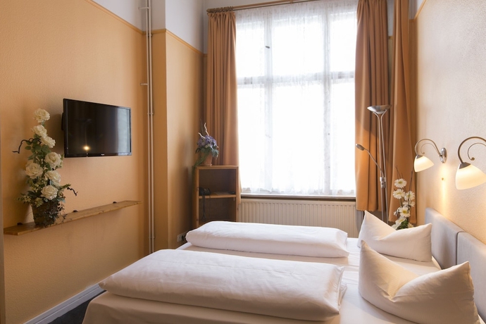 Imagen de la habitación del Hotel Am Hermannplatz. Foto 16