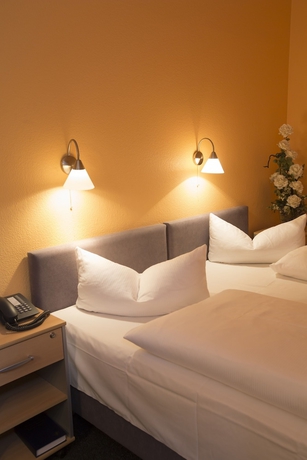 Imagen de la habitación del Hotel Am Hermannplatz. Foto 17
