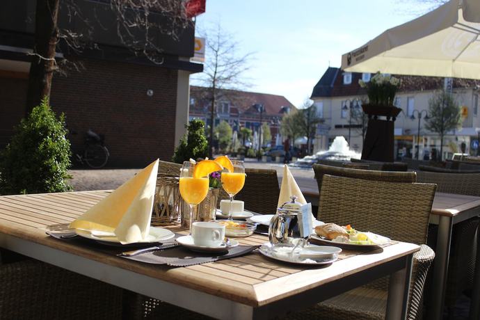 Imagen del bar/restaurante del Hotel Am Kaponier GmbH. Foto 3