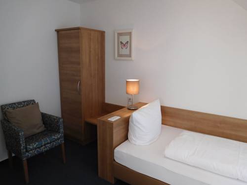 Imagen de la habitación del Hotel Am Kornmarkt. Foto 1
