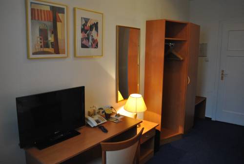 Imagen de la habitación del Hotel Am Kornmarkt. Foto 3