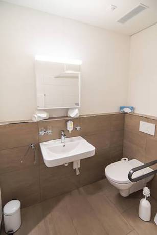 Imagen de la habitación del Hotel Am Kreisel. Foto 8