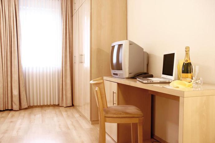 Imagen de la habitación del Hotel Am Kurfuerstenplatz - Messe. Foto 4