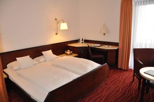 Imagen de la habitación del Hotel Am Kurpark. Foto 8