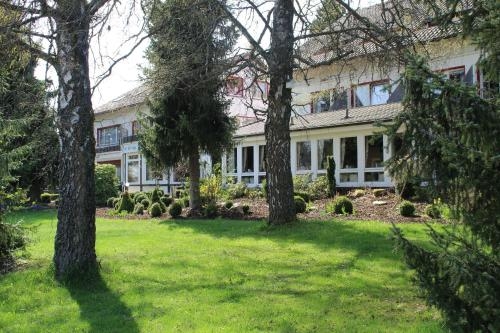 Imagen general del Hotel Am Kurpark, Villingen-Schwenningen. Foto 2