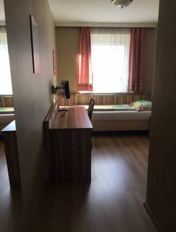 Imagen de la habitación del Hotel Am Limes. Foto 3