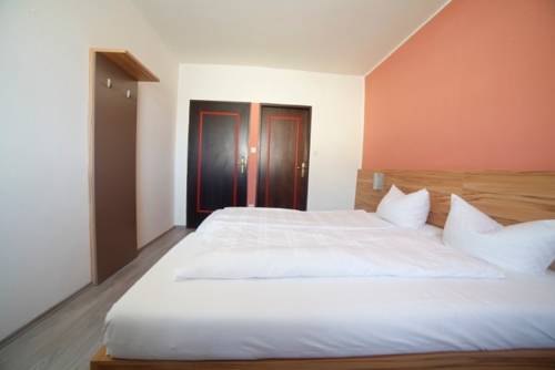 Imagen de la habitación del Hotel Am Limes. Foto 8