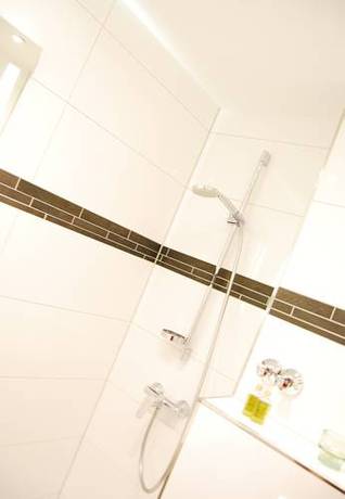 Imagen de la habitación del Hotel Am Martinsberg. Foto 13