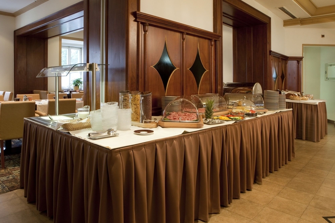 Imagen del bar/restaurante del Hotel Am Mirabellplatz. Foto 4