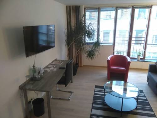 Imagen de la habitación del Hotel Am Nikolaiort. Foto 11