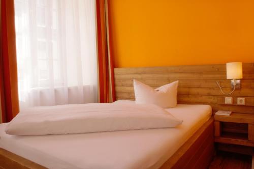 Imagen de la habitación del Hotel Am Obermarkt. Foto 7