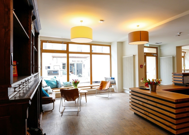 Imagen de los interiores del Hotel Am Peterstor. Foto 17