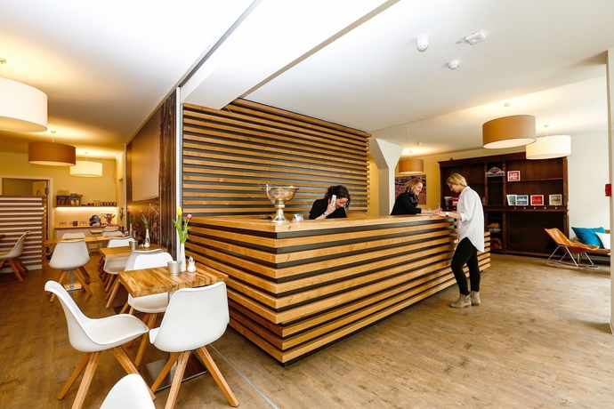 Imagen de los interiores del Hotel Am Peterstor. Foto 18