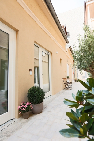 Imagen de los exteriores del Hotel Am Peterstor. Foto 12