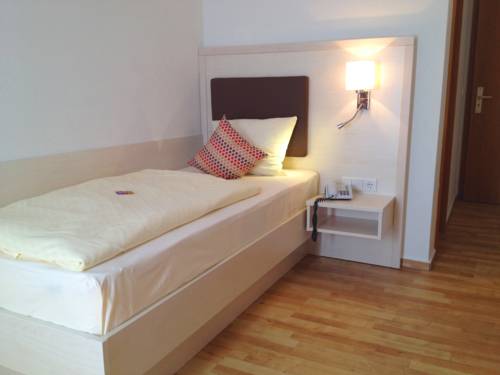 Imagen de la habitación del Hotel Am Quellberg. Foto 9