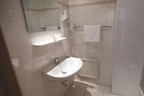 Imagen de la habitación del Hotel Am Quellberg. Foto 12