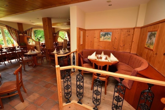 Imagen del bar/restaurante del Hotel Am Rugard. Foto 6