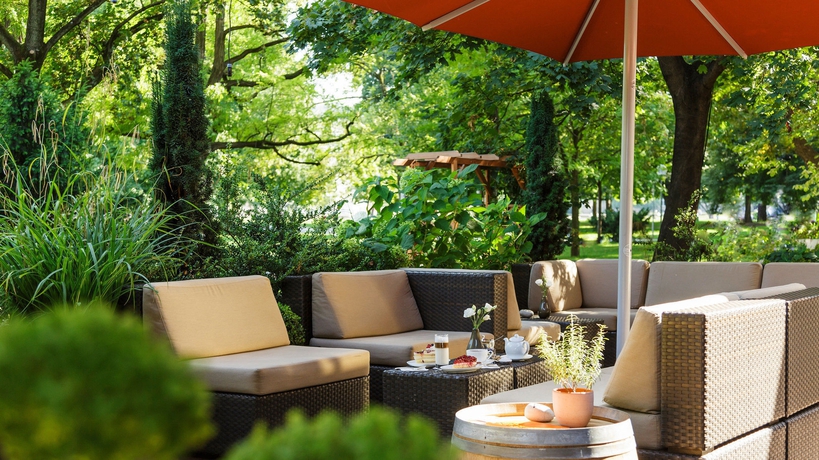 Imagen del bar/restaurante del Hotel Am Schlossgarten. Foto 6