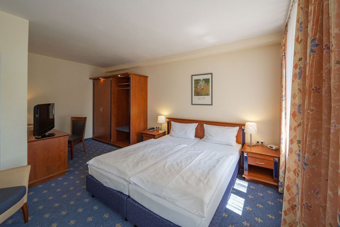 Imagen de la habitación del Hotel Am See, Salzgitter. Foto 7