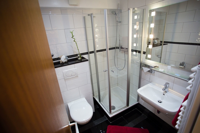 Imagen de la habitación del Hotel Am Sportpark. Foto 18