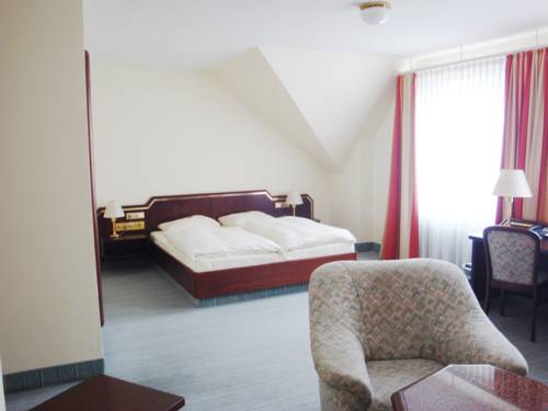 Imagen de la habitación del Hotel Am Stadtpark, Hilden. Foto 3