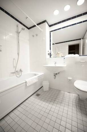 Imagen de la habitación del Hotel Am Stadtpark, Wilhelmshaven. Foto 10