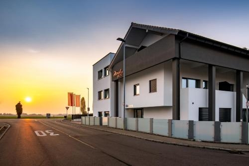 Imagen general del Hotel Am Stadtrand, Ostfildern. Foto 3
