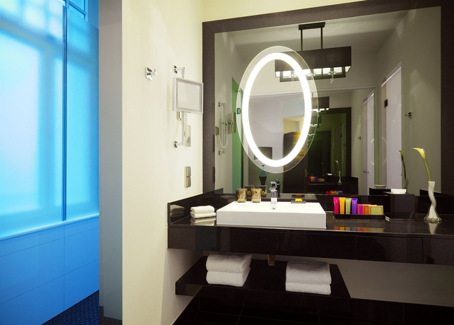 Imagen de la habitación del Hotel Am Steinplatz Autograph Collection. Foto 8