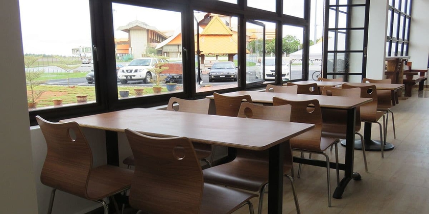 Imagen del bar/restaurante del Hotel Am Transit Inn. Foto 6