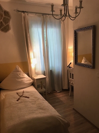 Imagen de la habitación del Hotel Am Volksgarten. Foto 15