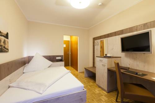 Imagen de la habitación del Hotel Am Wald, Bad T&ouml;lz. Foto 10