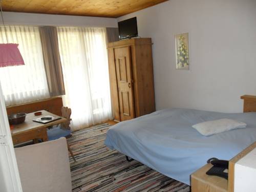 Imagen de la habitación del Hotel Am Waldrand. Foto 9