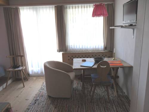 Imagen de la habitación del Hotel Am Waldrand. Foto 15