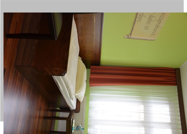 Imagen de la habitación del Hotel Am Wilhelmsplatz. Foto 9