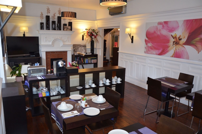 Imagen del bar/restaurante del Hotel Ama. Foto 2