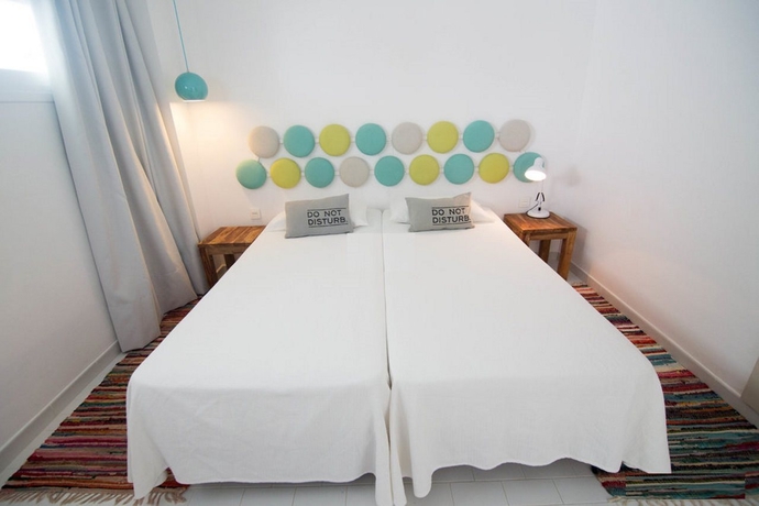 Imagen general del Hotel Ama Ibiza Suites - Adults Only. Foto 3
