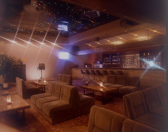 Imagen del bar/restaurante del Hotel Ama No Shima. Foto 21