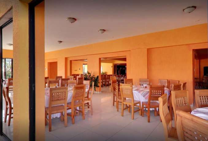 Imagen del bar/restaurante del Hotel Amable Apart Escala Real. Foto 4