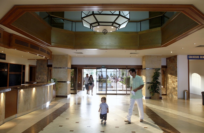 Imagen de los interiores del Hotel Amada Colossos Resort. Foto 16