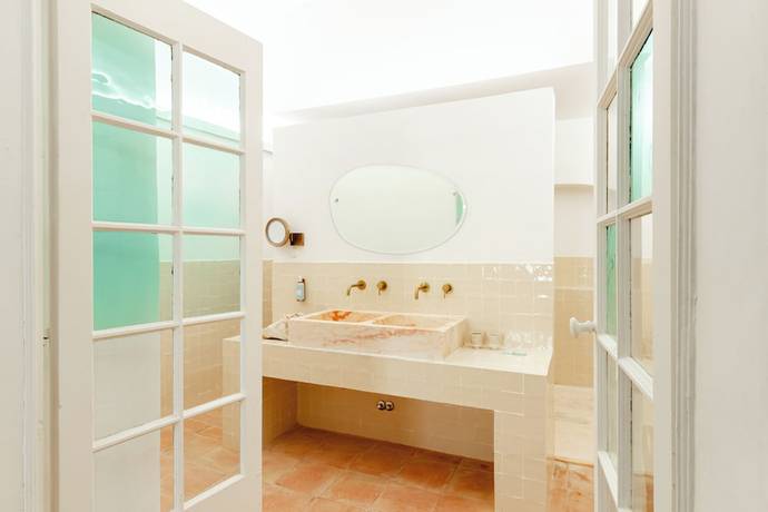 Imagen de la habitación del Hotel Amada Moura. Foto 3