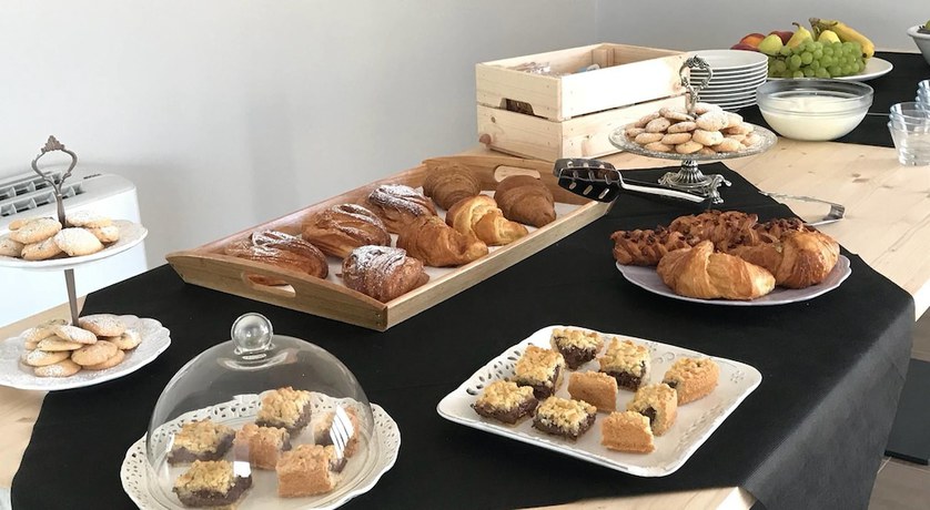 Imagen del bar/restaurante del Hotel Amada Siracusa. Foto 3