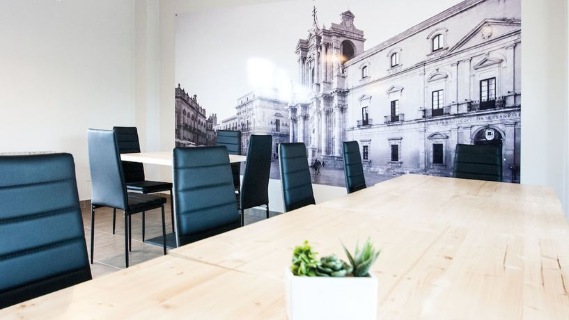 Imagen del bar/restaurante del Hotel Amada Siracusa. Foto 4