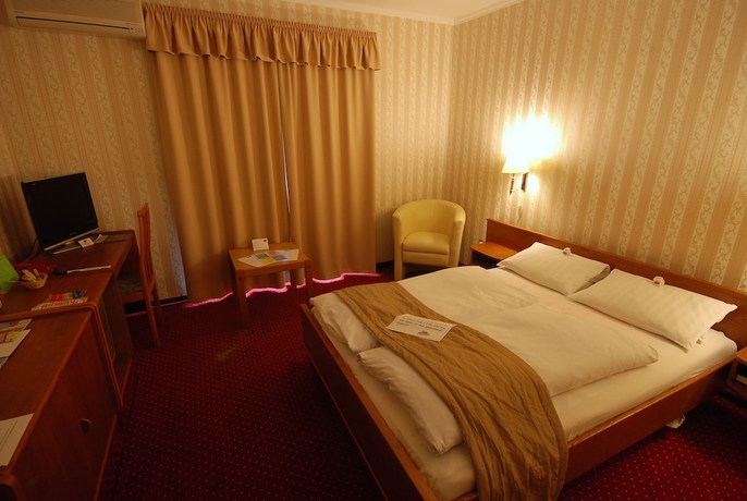 Imagen general del Hotel Amadeus, Budapest. Foto 1