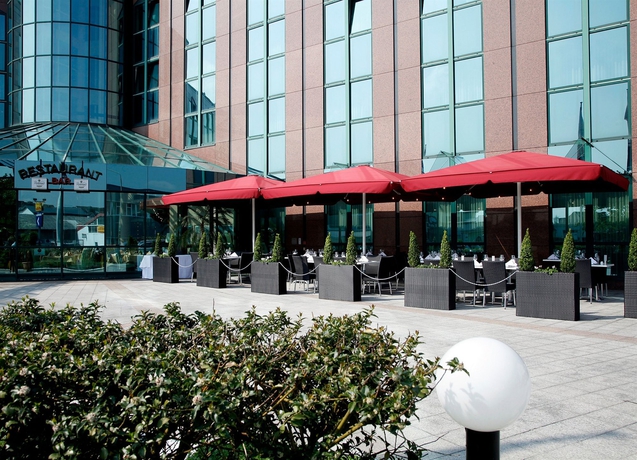 Imagen del bar/restaurante del Hotel Amadeus Frankfurt. Foto 3